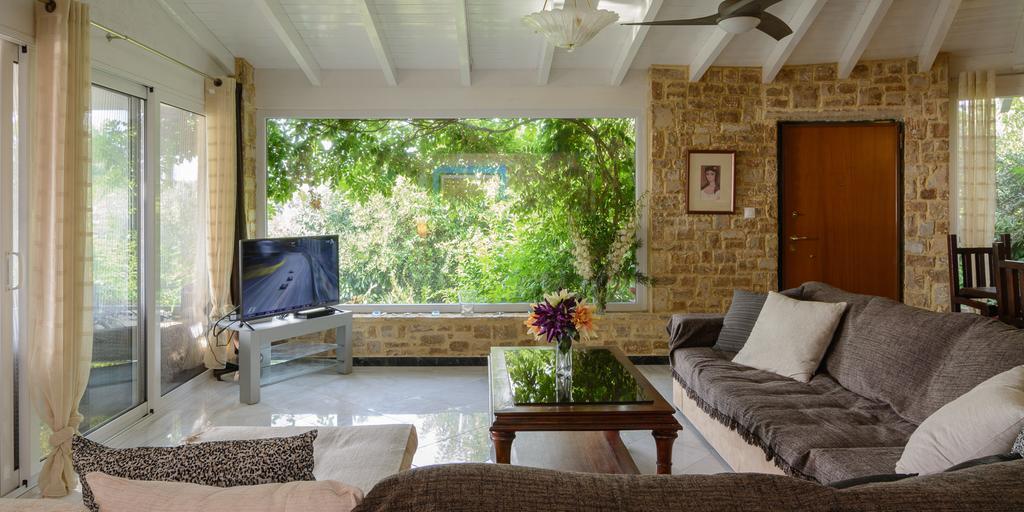 נאוס מרמרס Maria Elena Villas חדר תמונה