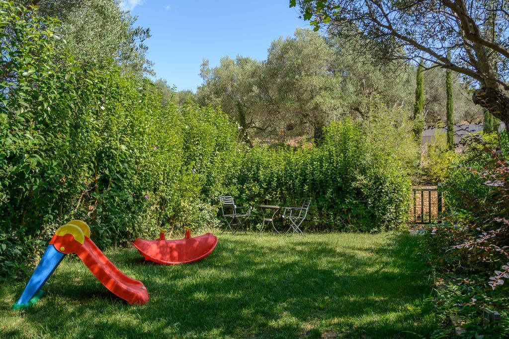 נאוס מרמרס Maria Elena Villas מראה חיצוני תמונה